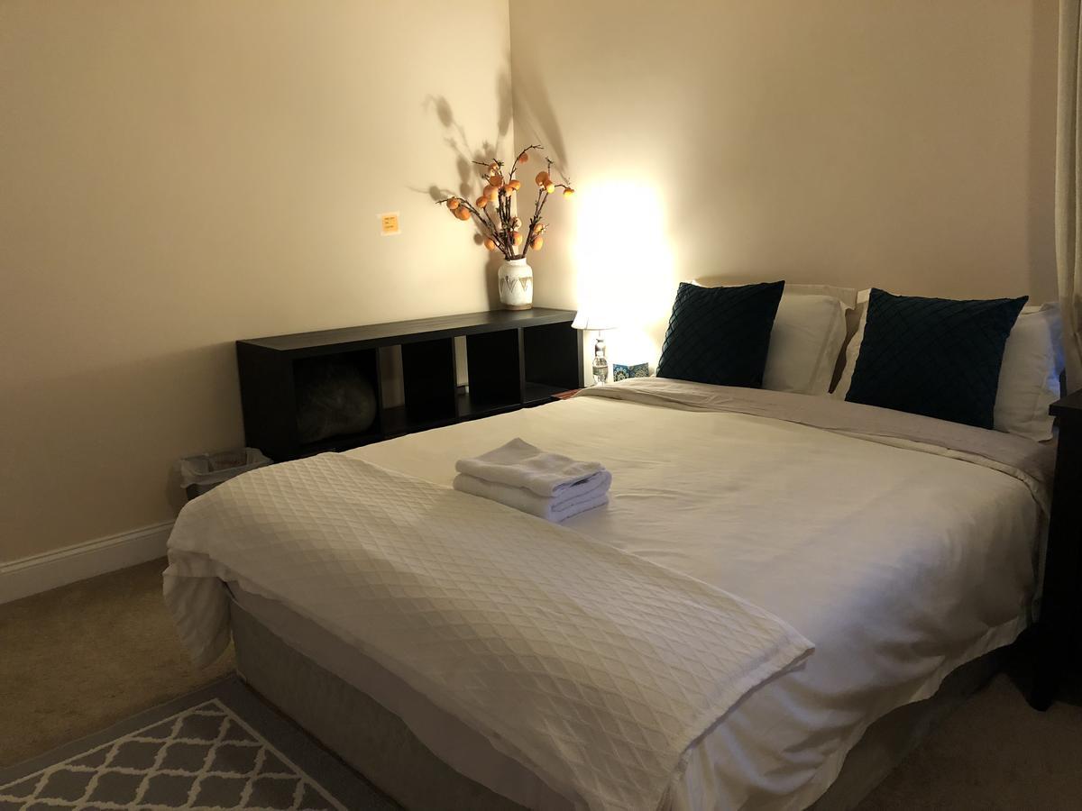 Family Rooms In Salem Boston Согас Экстерьер фото