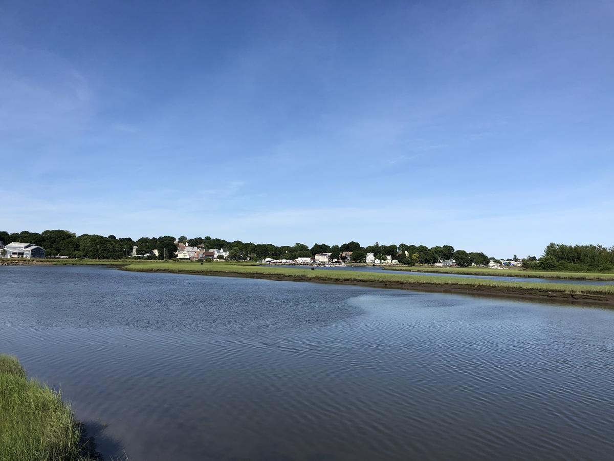 Family Rooms In Salem Boston Согас Экстерьер фото